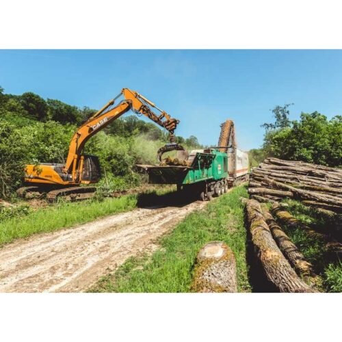 Plaquette Forestiere Par Camion Souffleur 1 500x500